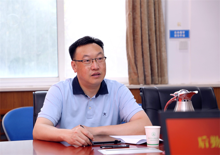 281dc2ef96a84cc78c424ab6806598ff.jpg 8B0A1457.jpg