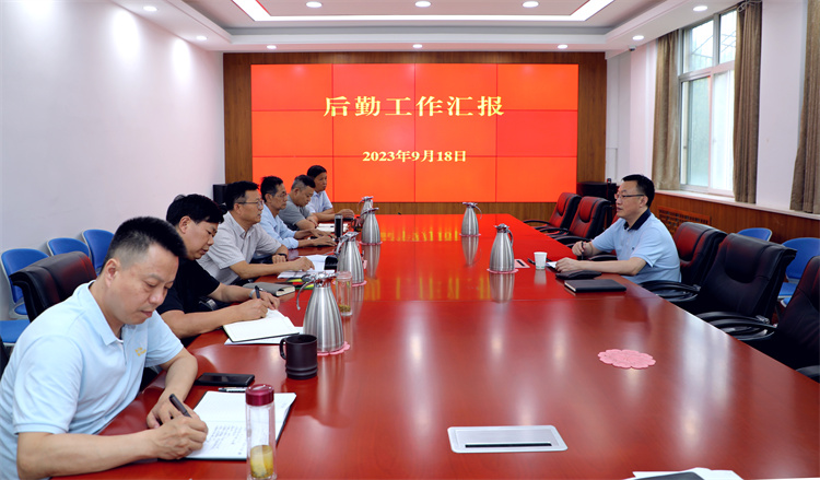 cd63374687bb4b2292d0611da074a392.jpg 8B0A1454.jpg