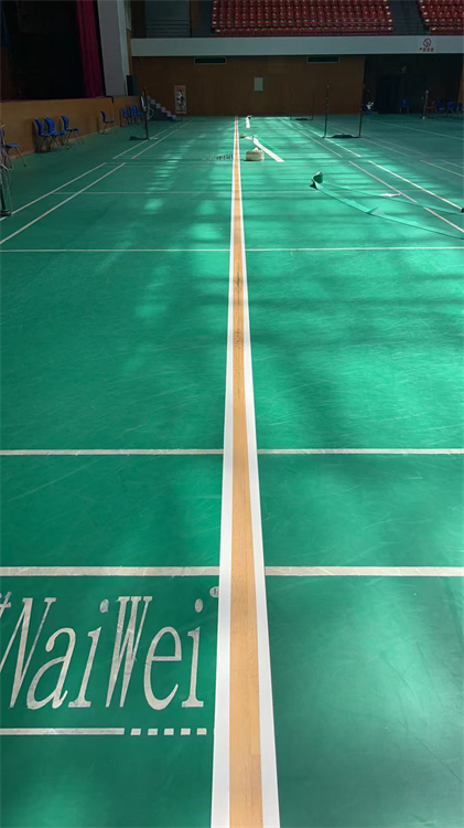 羽毛球运动地板修复.jpg