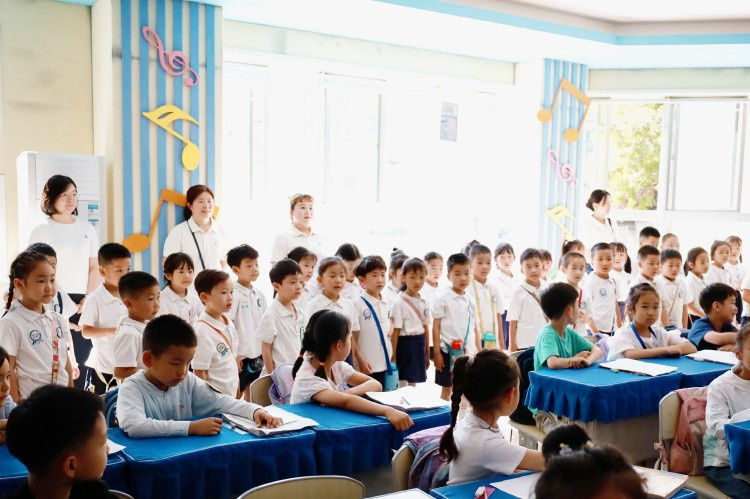 幼小衔接零距离，小学课堂初体验