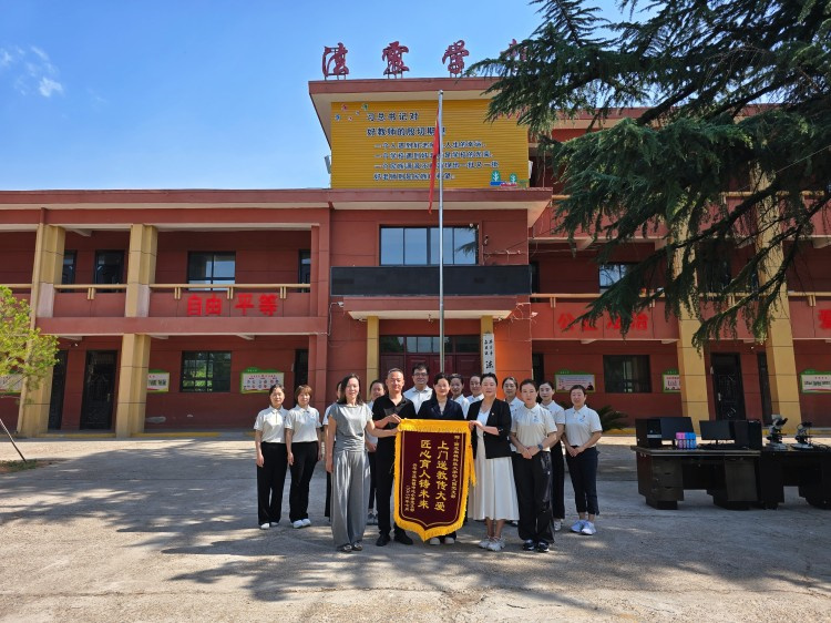 红色铸魂&nbsp;教育赋能