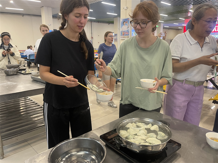 亲手烹煮.jpg