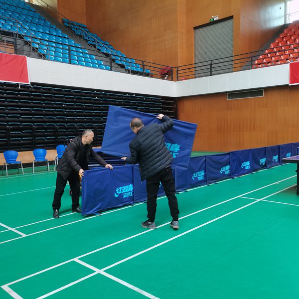 e795fad4ae1a44179f0d95961e34be9f.jpg 安装乒乓球挡板_副本.jpg