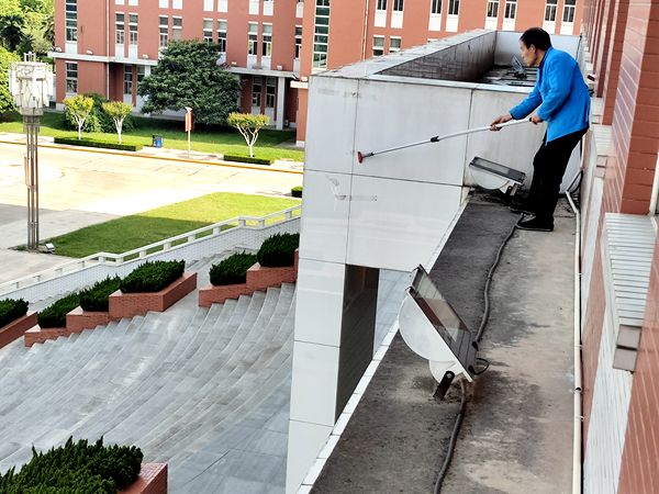 2ca766e9ca034ada84dbcaec04c456f5.jpg 000.jpg