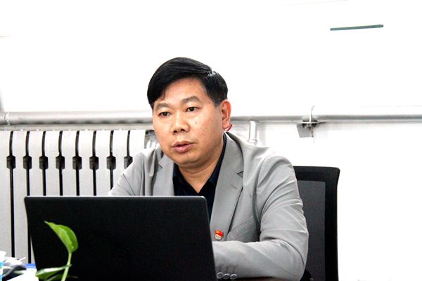 4817e8cae2cd412e9b5ef60193f32531.jpg 毛书记1.jpg