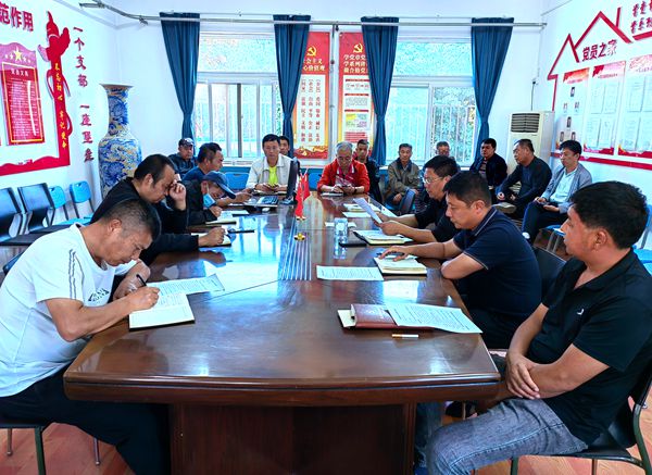 eb214004b2334772b93e99223a247a50.jpg 保密月专题学习会_副本.jpg