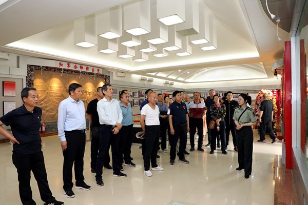 80fda7ab32a54e448bfbd5bf71429a7b.jpg 8B0A8177_副本.jpg