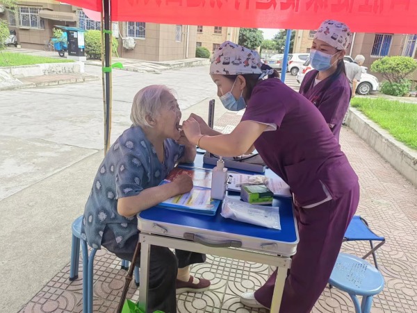 4b35cd728ed941b4a067ed6506e0df0d.jpg webwxgetmsgimg 2.jpg