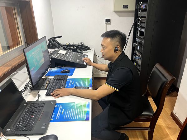 6cc28878bff7469db53cdb682612da16.jpg 7fa9aefa028714721112cf98a582e69_副本.jpg