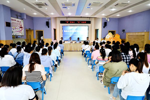 95577ccfca344e8f87db7aab4d5f8a51.jpg 1 开班仪式_副本.jpg